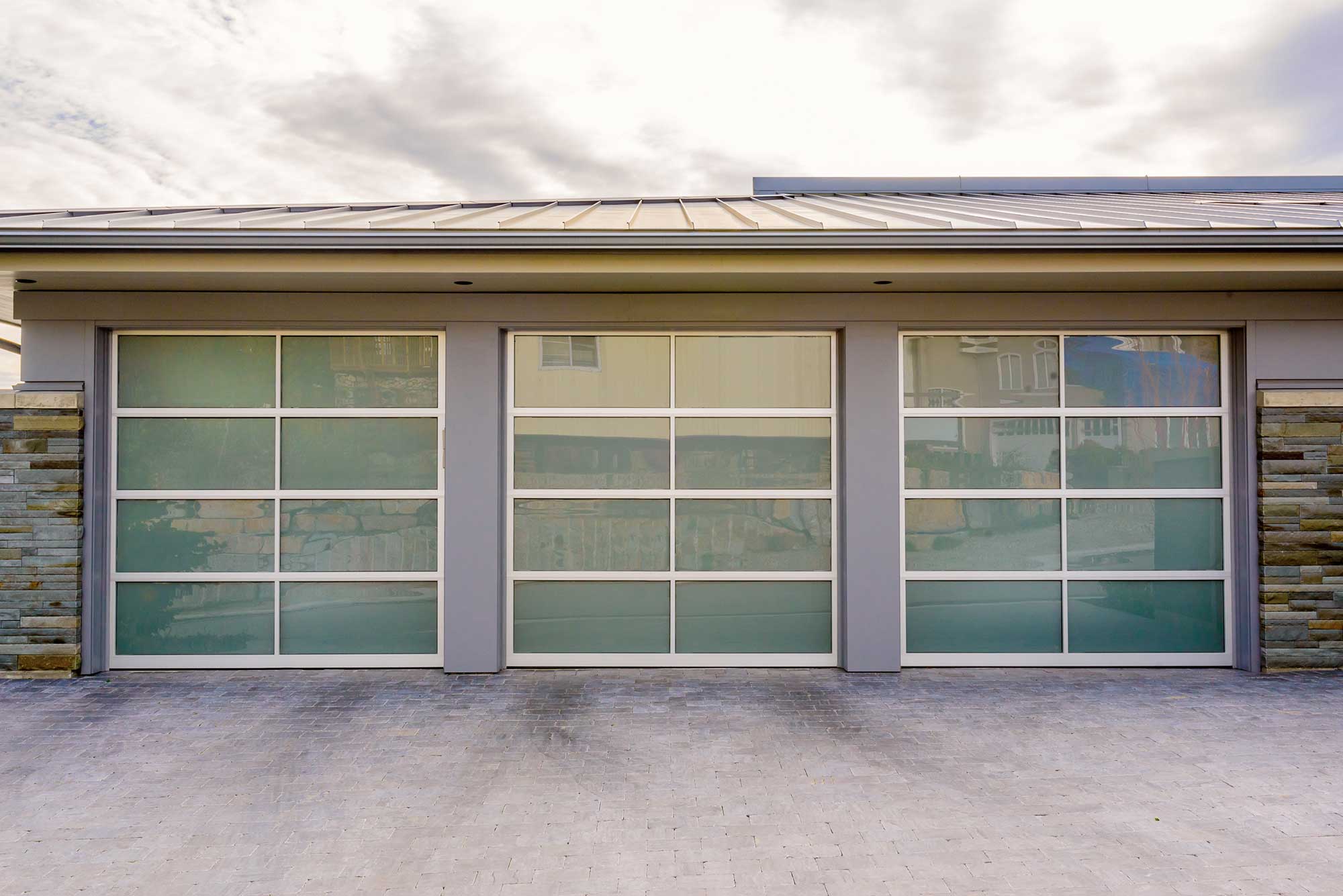Full view garage door replacement in Marble Falls, TX.