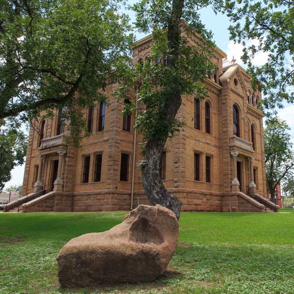 llano-texas-courthouse Llano Courthouse | FixDoor